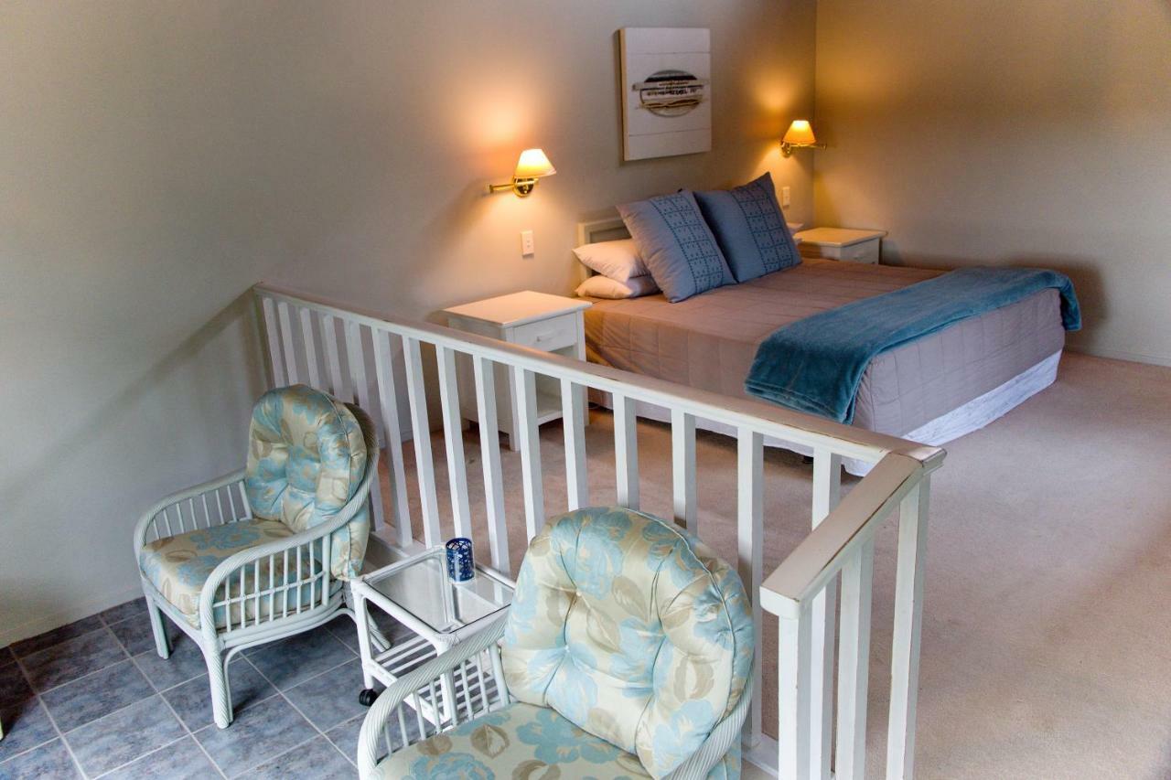 The Clendon Hotel Opua Bagian luar foto
